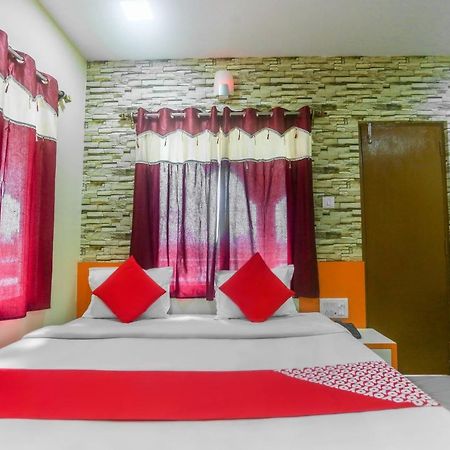 Oyo 60771 New Puri Hotel מראה חיצוני תמונה