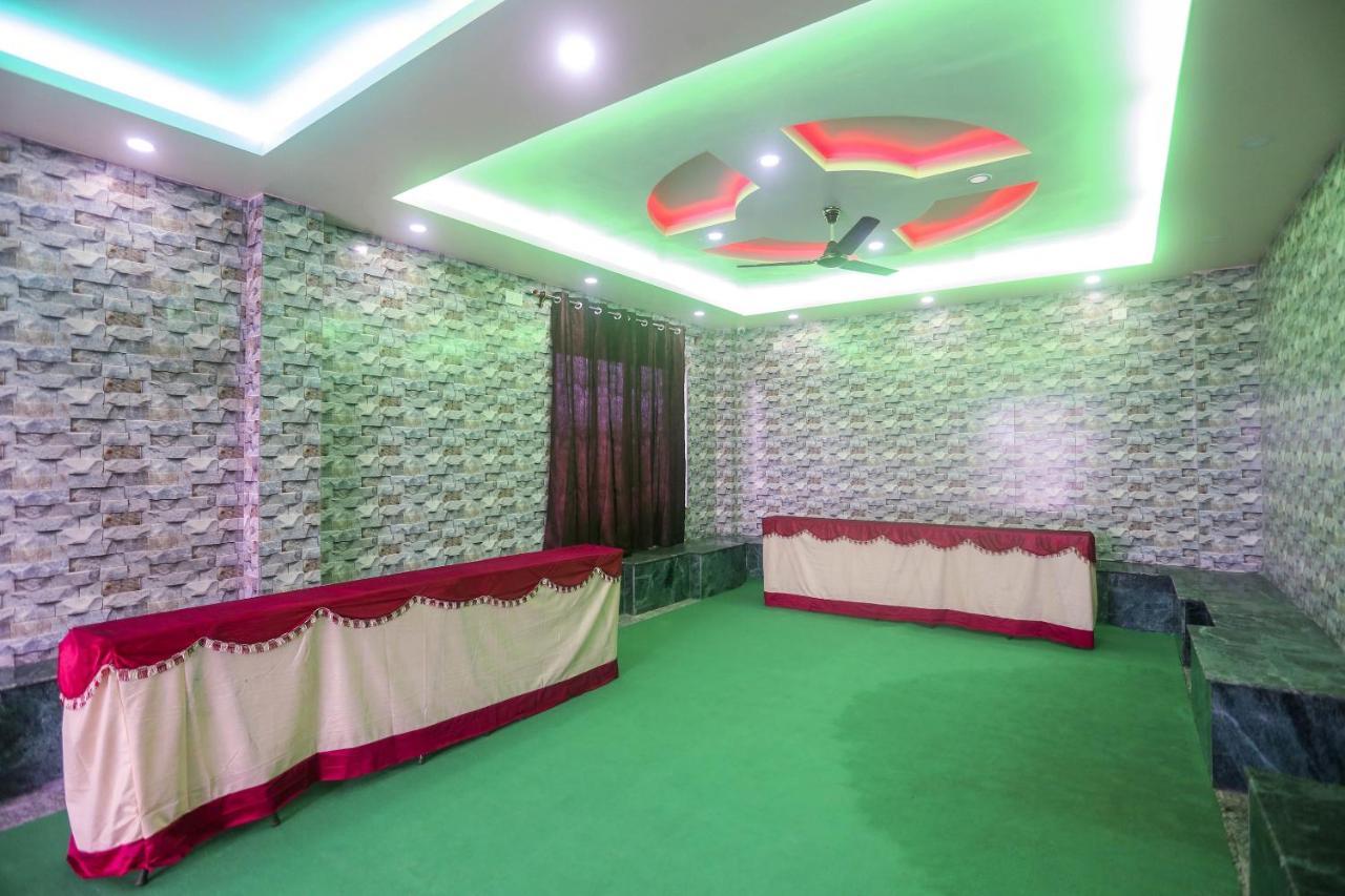 Oyo 60771 New Puri Hotel מראה חיצוני תמונה