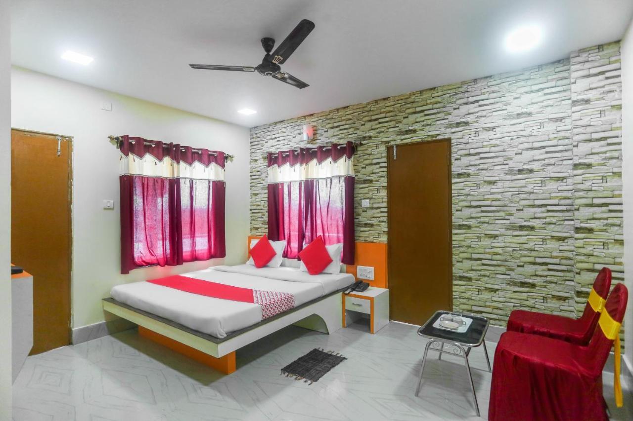Oyo 60771 New Puri Hotel מראה חיצוני תמונה